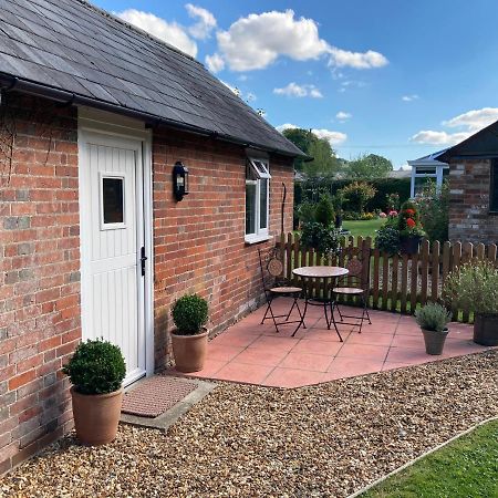 Hunters Moon B&B Tidworth Exterior photo